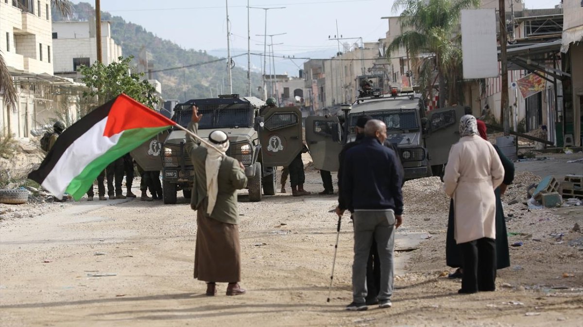 "İsrail askerlerinin Gazze'de açtığı ateşle bir çocuk: da dahil olmak üzere iki kişi yaşamını yitirdi"