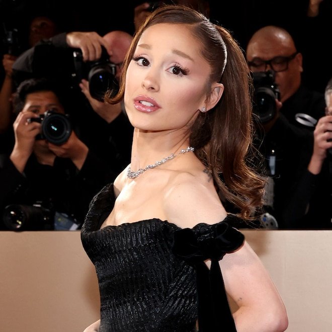 Ariana Grande's Latest Look: Will Have Nickelodeon Fans Nostalgic