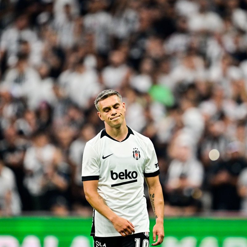 Beşiktaş'ta Trossard kadroya alınmadı!