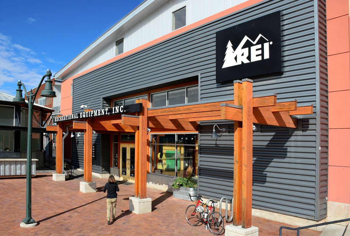 REI got roasted for a nonsensical Instagram ad featuring a bike with 2 sets of handlebars — and blamed a Meta AI tool