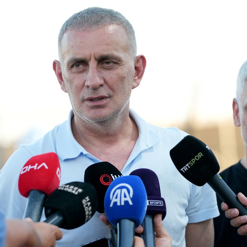 "Hedefimiz belli ama: adım adım gitmek lazım"
