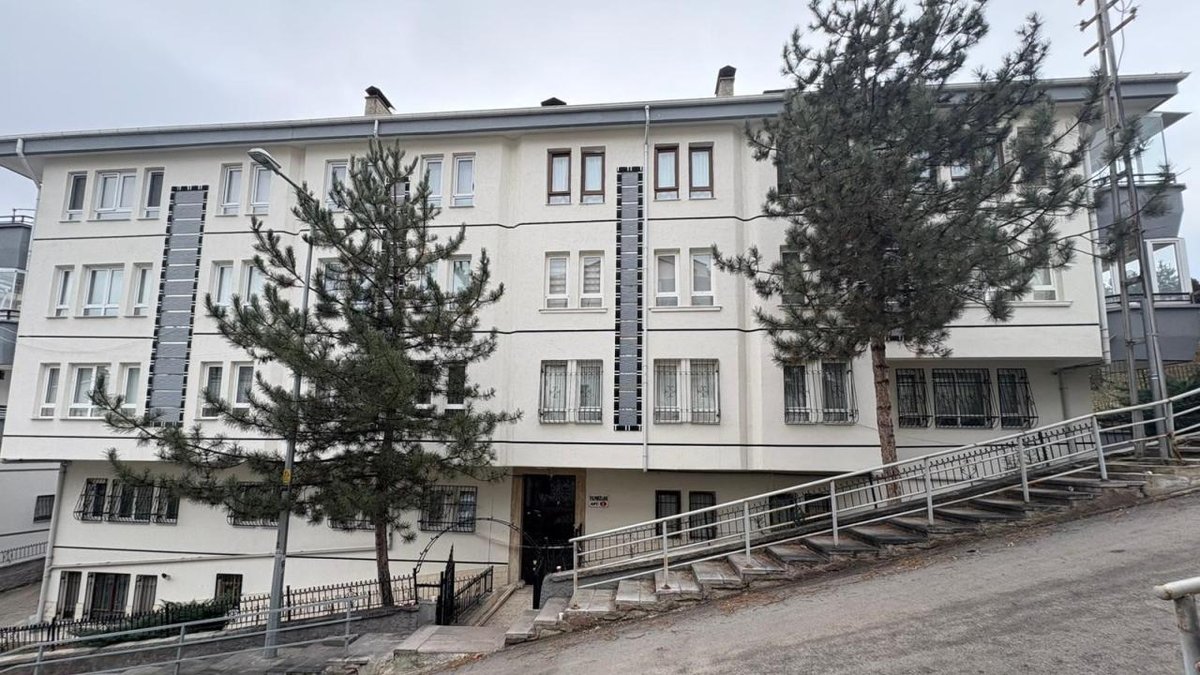 "Ankara'da kolonlarında zarar görülen yapı boşaltıldı"