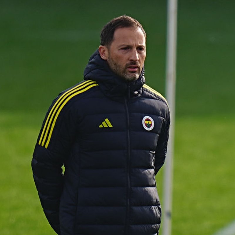 Tedesco'dan açıklama: Derbi kadrosunda yıldız oyuncu yer almayacak