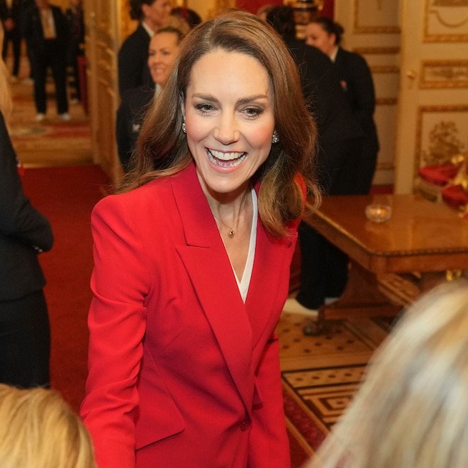 Kate Middleton, İngiltere Rugby Takımı ile Görüşmesi İçin Kraliyet Geleneğini Bozdu