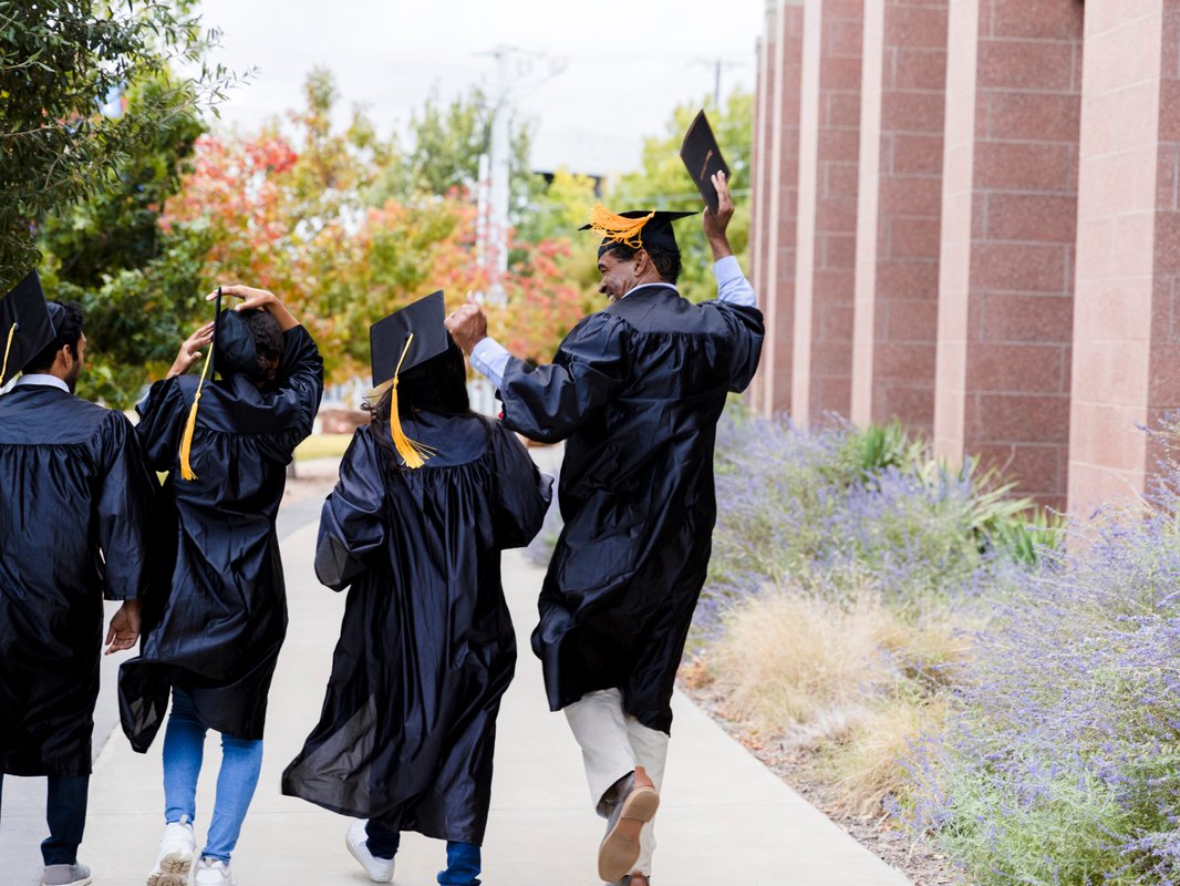 10 college majors that have paid off big for mid-career millennials