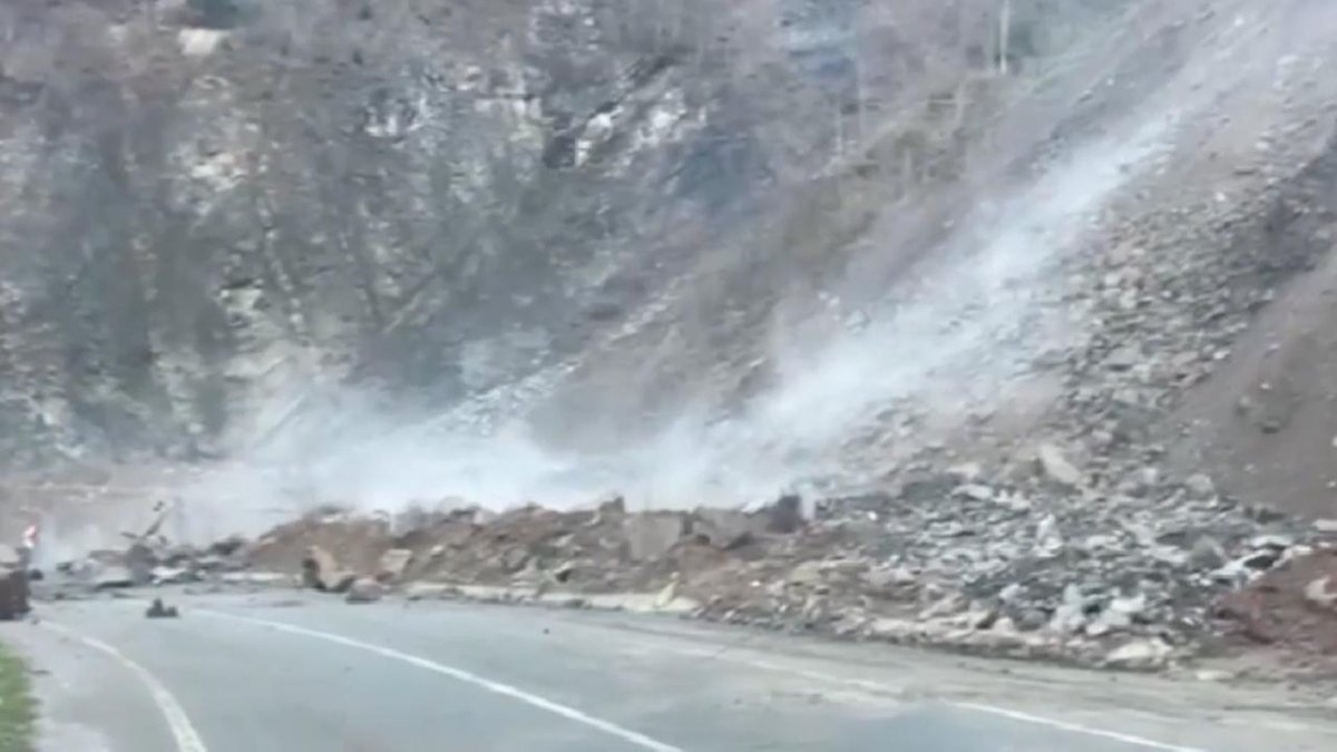 "Bolu-Seben karayolu yeniden trafiğe açıldı"