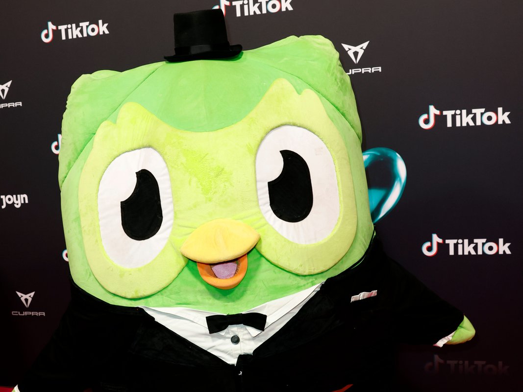 Duolingo dials back its 'unhinged' marketing