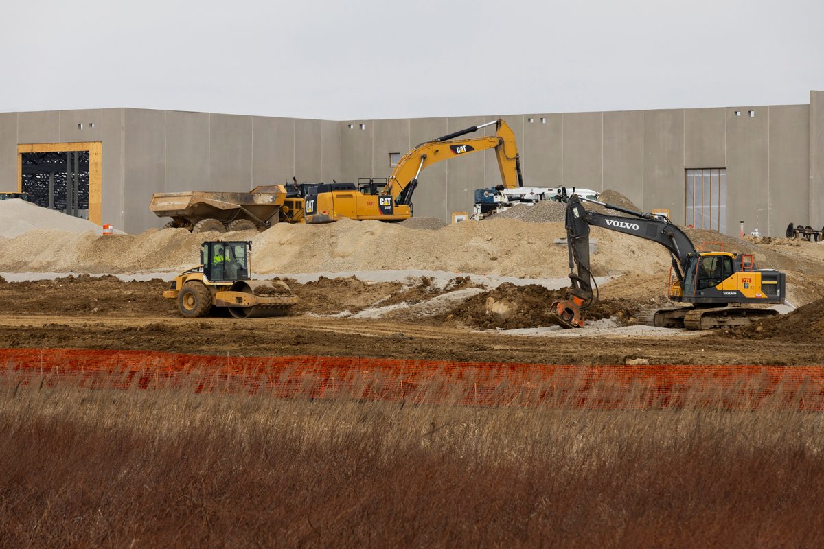The Midwest's rise to America's second-biggest data center hub is fueled by these key states