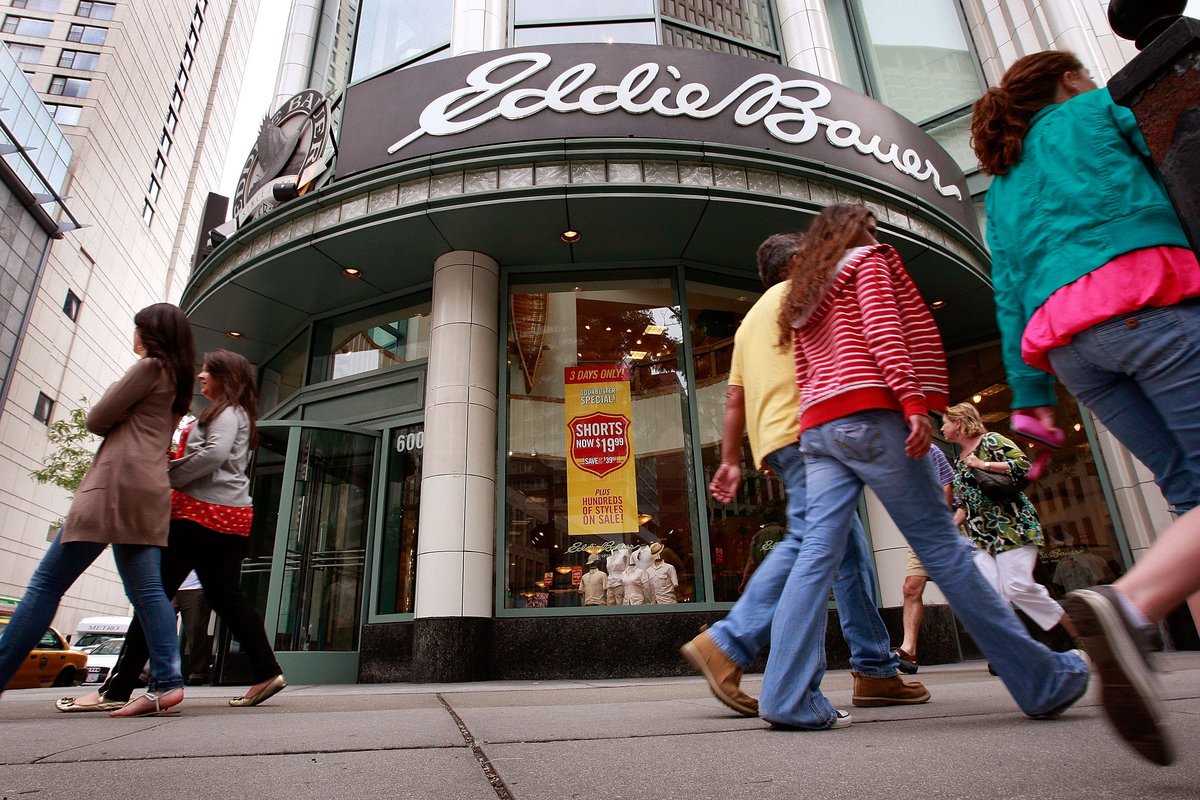 Eddie Bauer'in Kuzey Amerika'daki yaklaşık 200 mağazası iflas tehlikesiyle karşı karşıya