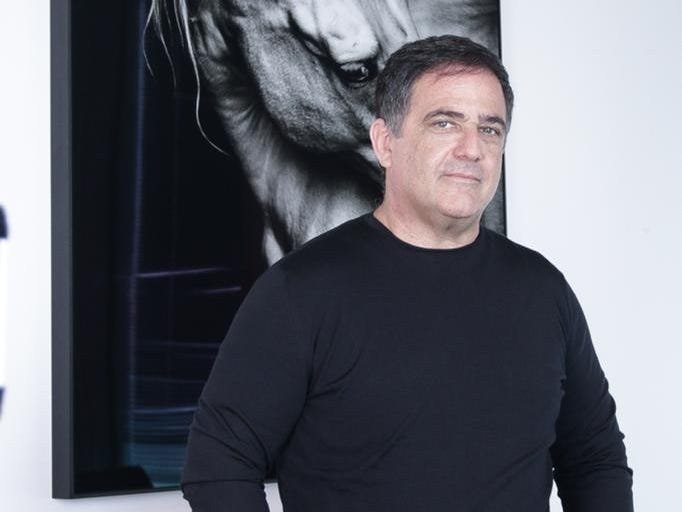 This cybersecurity CEO says we're in an AI bubble. These are the 3 things he looks for when investing in a startup.