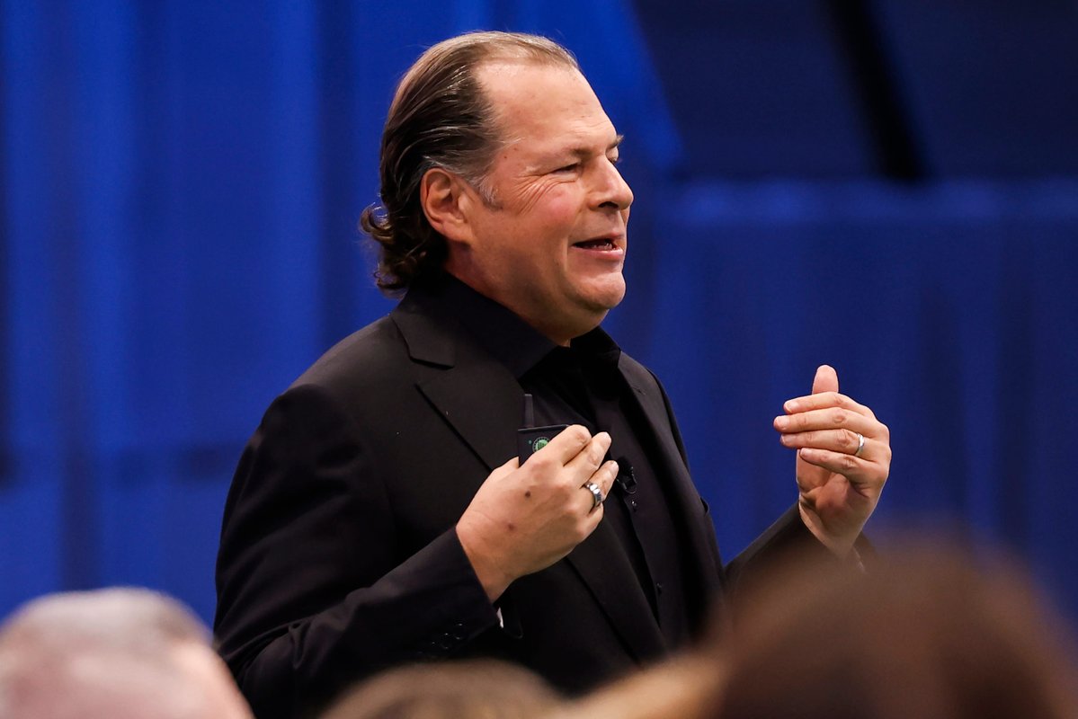 Salesforce isn't giving raises to director-level and above employees this year, internal memo shows