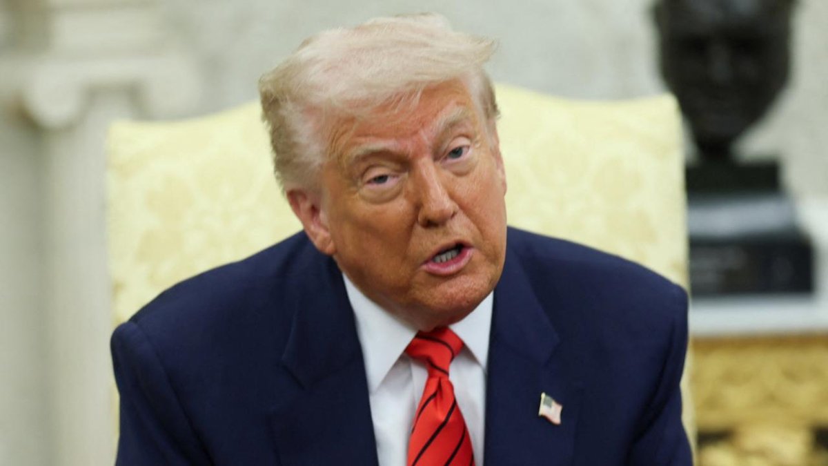 Trump: Tarifelere ek olarak yüzde 10'luk küresel bir tarife daha uygulanacak