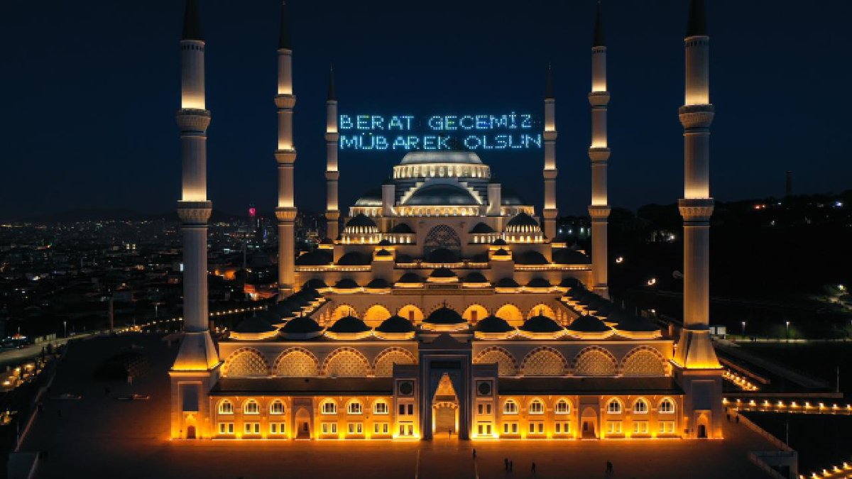 "Berat Kandili, Ramazan'ın habercisi: olarak pazartesi günü kutlanacak"
