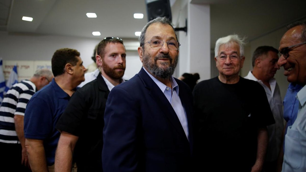 Epstein, eski İsrail Başbakanı için New York'ta daire tutmuş