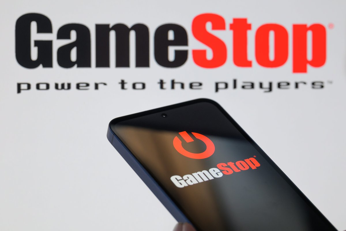 GameStop's CEO just gave the most awkward interview about how it would pay for eBay
