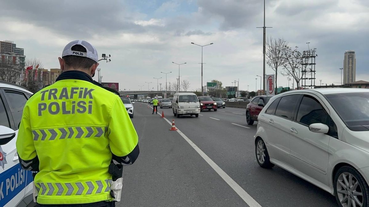 İstanbul'da belirli güzergahlar trafiğe kapatılacak