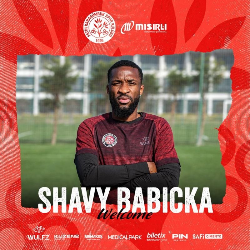 "Karagümrük'e Gabonlu futbolcu transferi gerçekleşti!"