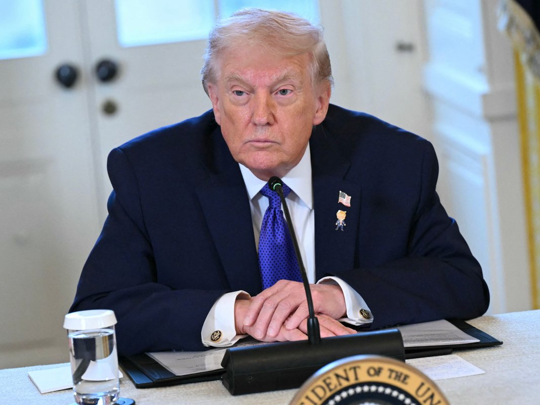 Trump, Küba’ya 'geç kalmadan anlaşma yapın' uyarısında bulundu