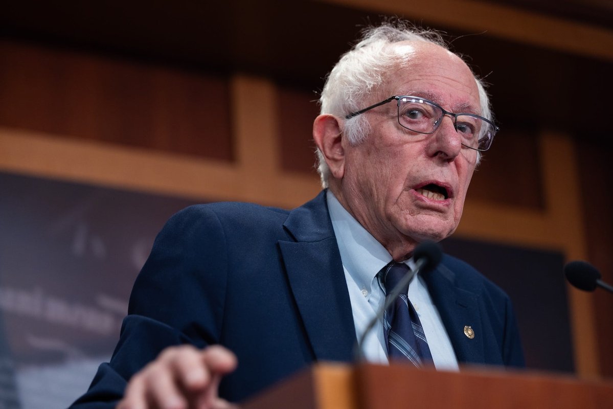 Bernie Sanders'in yapay zeka veri merkezi duraklatma önerisi, Kongre'de henüz destek bulamıyor
