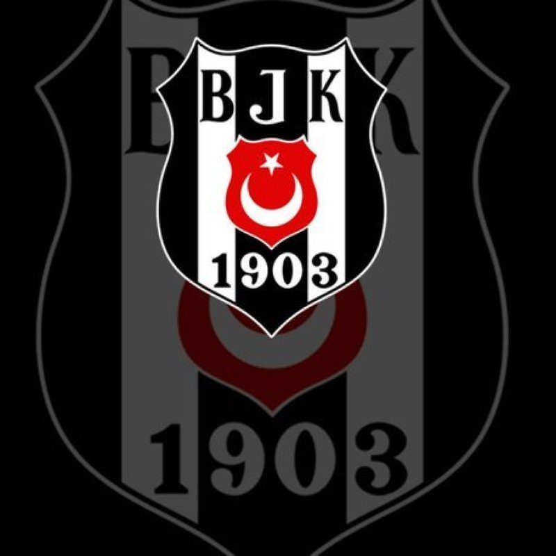 Beşiktaş, 4 oyuncuyla yeni sözleşme imzaladı!