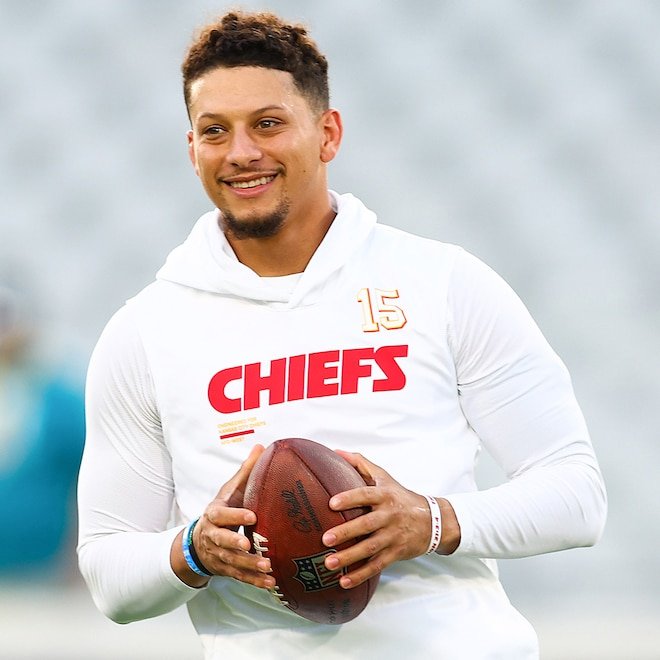 Patrick Mahomes'un Chiefs Takım: Arkadaşlarına Lüks Noel Hediyeleri