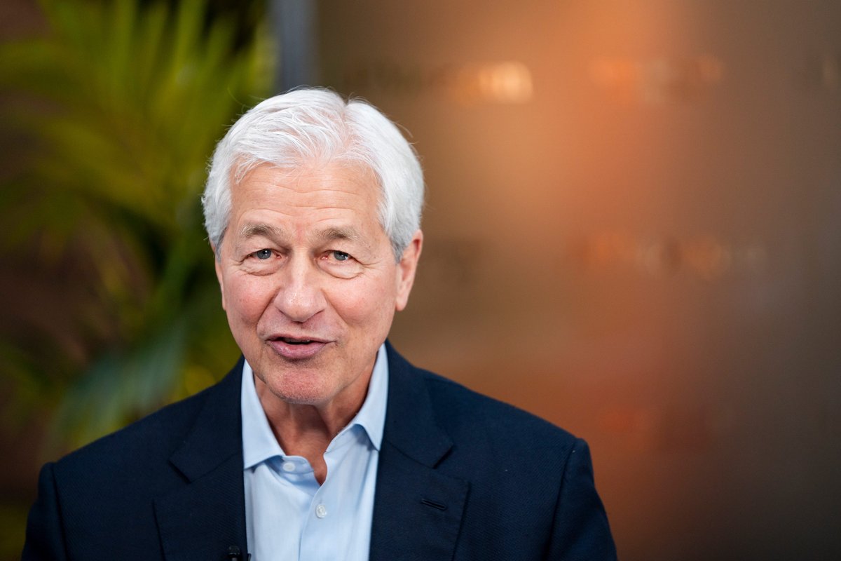 Jamie Dimon laid out what he wants to see in JPMorgan's next CEO — and it's a long list