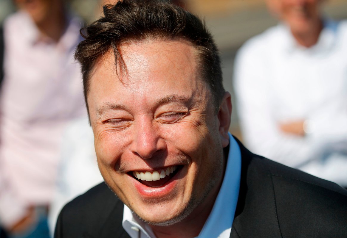 What SpaceX's filing shows about Elon Musk's web of companies