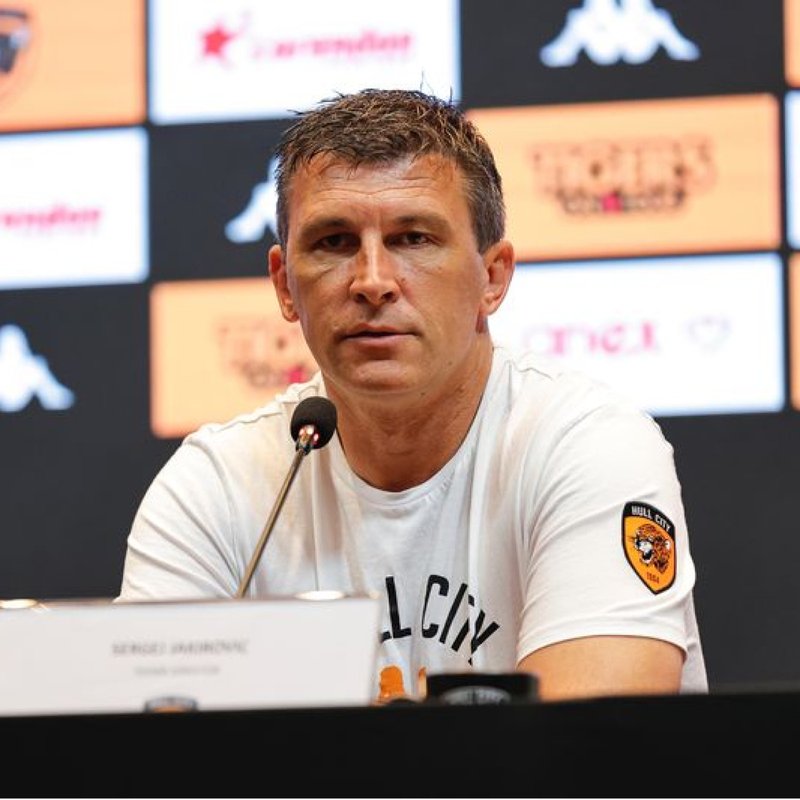 "Hull City'den gelen öneri, benim için büyük bir şerefti"