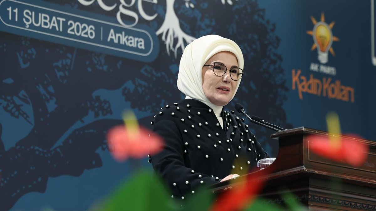 Emine Erdoğan'dan Köklerden Geleceğe Kadın: Kolları Teşkilat Çalıştayına ilişkin paylaşım