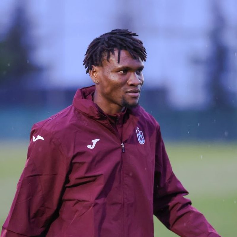 "Chibuike Nwaiwu, profesyonel: kariyerine ilk antrenmanla başladı!"