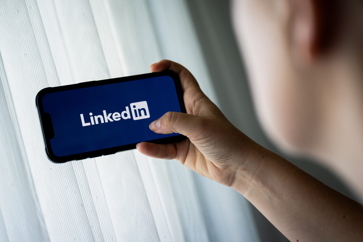 The fine line between getting noticed and getting embarrassed on LinkedIn