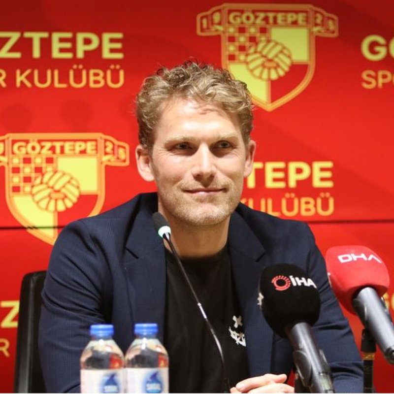 "Kadromuza istediğimiz futbolcuları dahil ettik"