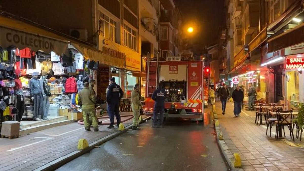 Fatih’te bir kapalı otoparkta alevler yükseldi