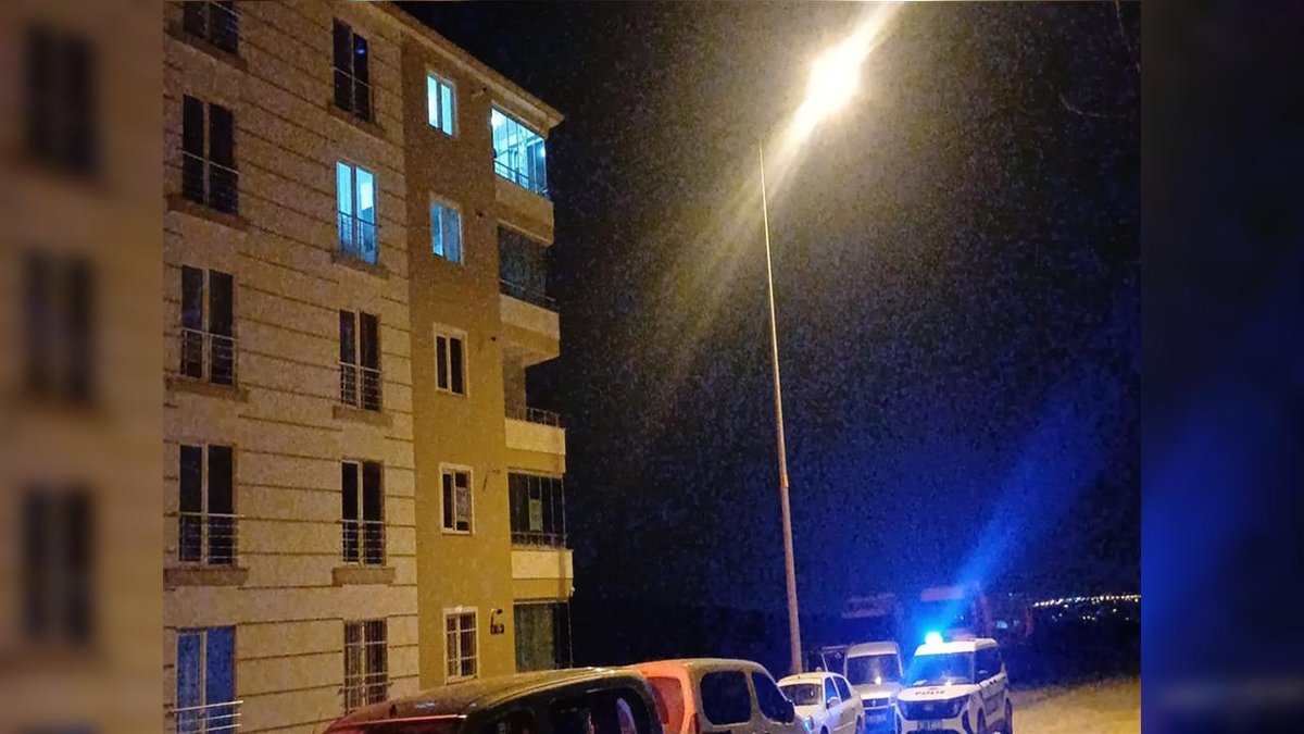 Çorum'da büyük bir tehlike atlatıldı: Yorgun mermi iki kişinin yanından geçti