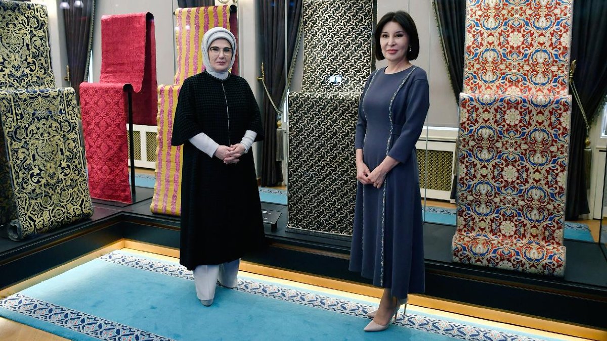 Emine Erdoğan, Özbekistan Cumhurbaşkanı Mirziyoyev'in eşi Ziroat Mirziyoyeva ile bir araya geldi