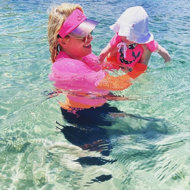 Rebel Wilson'un İkinci Bebek Müjdesini Beklenenden Önce Açıklamasının Nedenleri