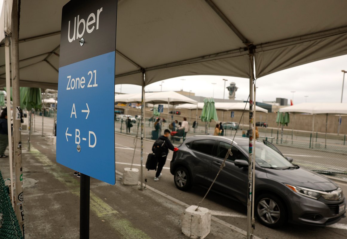 How much gig workers earn per hour across Uber, Grubhub, and similar apps