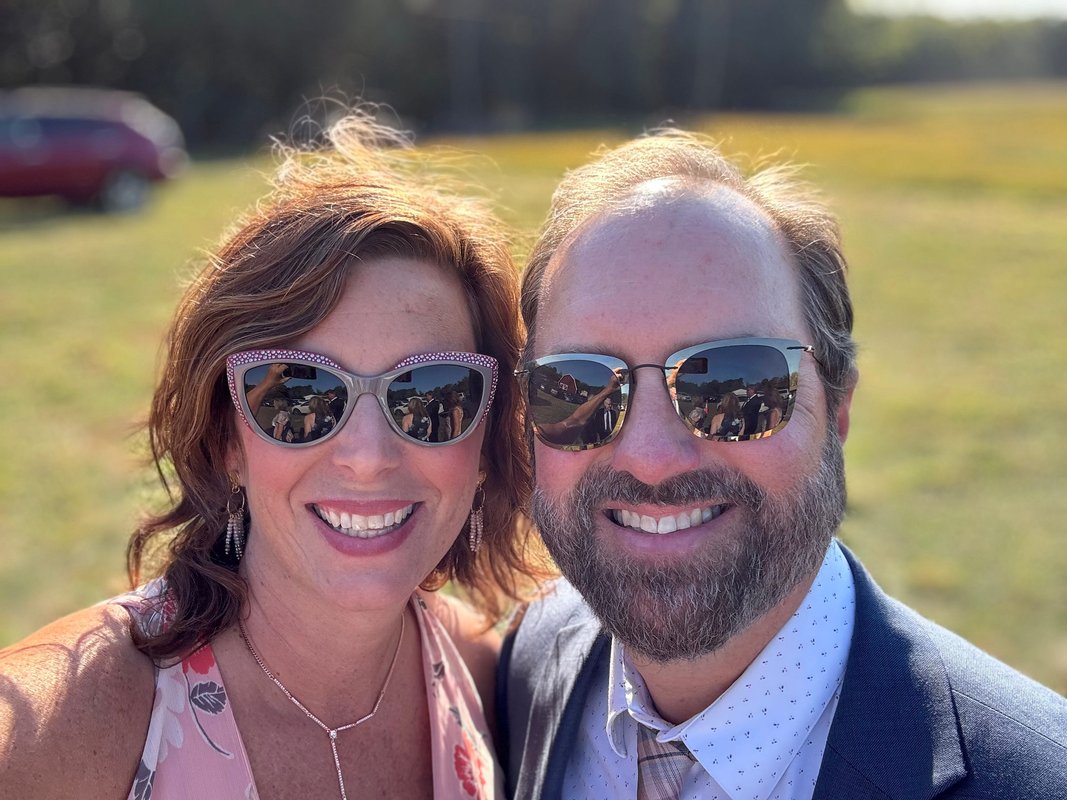 A doctor turned a pandemic pay cut into a 16-property portfolio. Here's the first step she took.