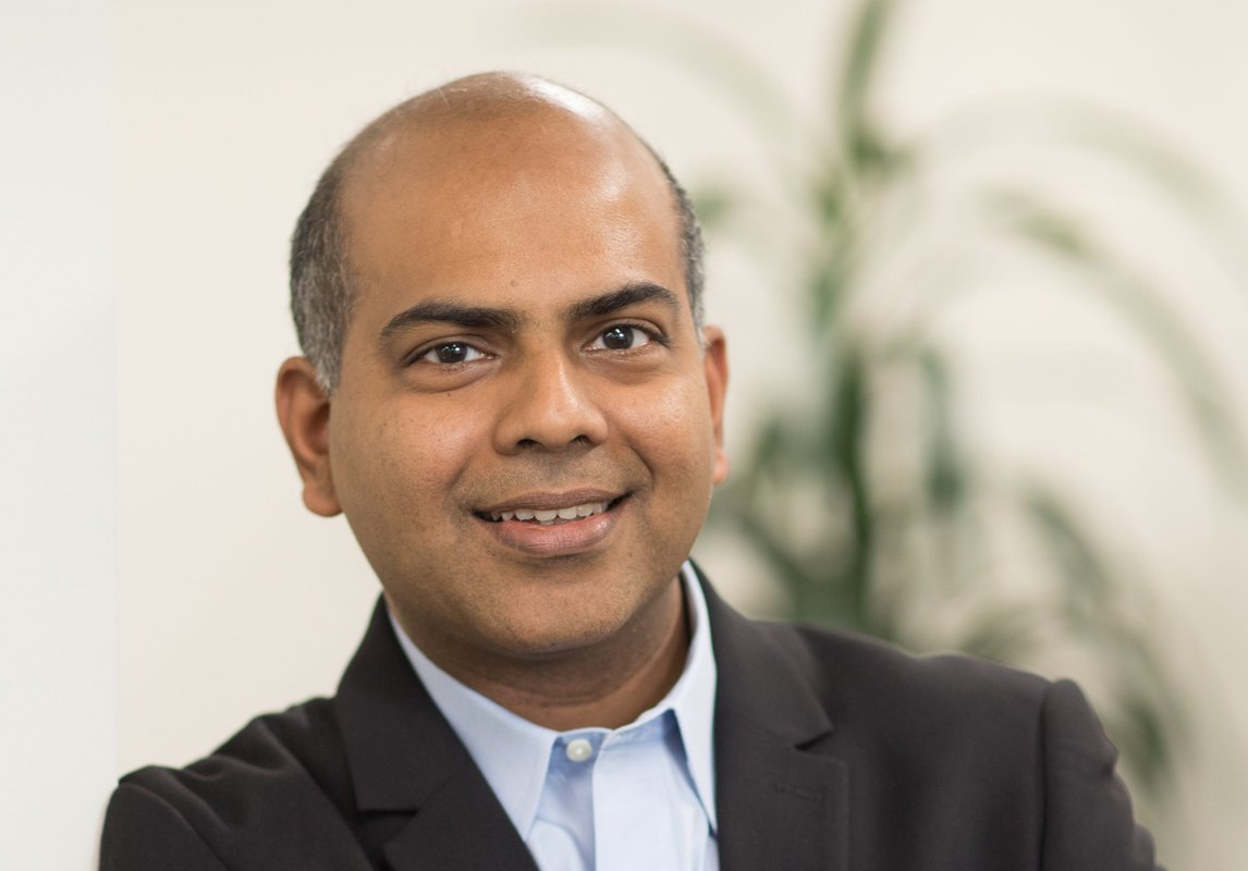 The AI boom has echoes of Enron — but that might be okay, a tech guru says