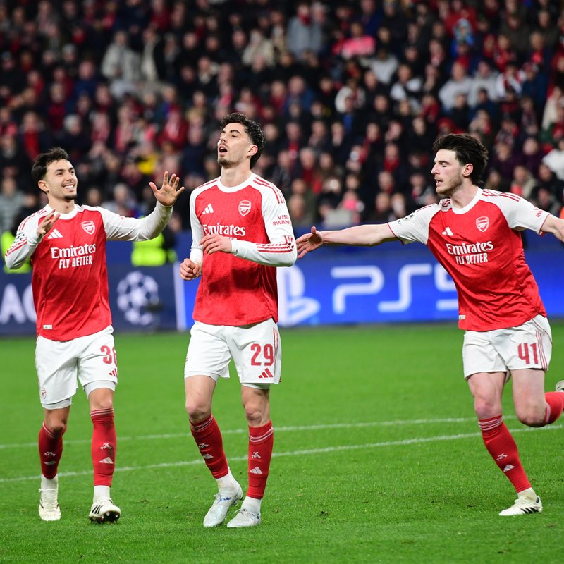 Arsenal şampiyonluğa çok yakın!