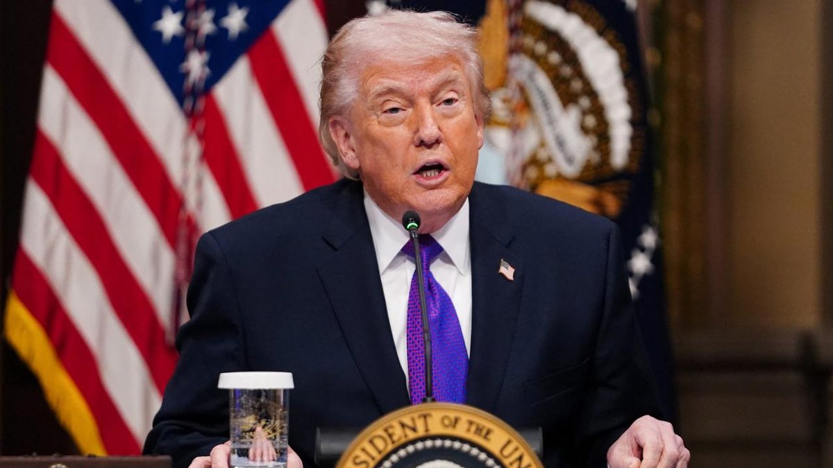 Trump'tan İran ordusu ile polisine 'silah bırakma' çağrısı