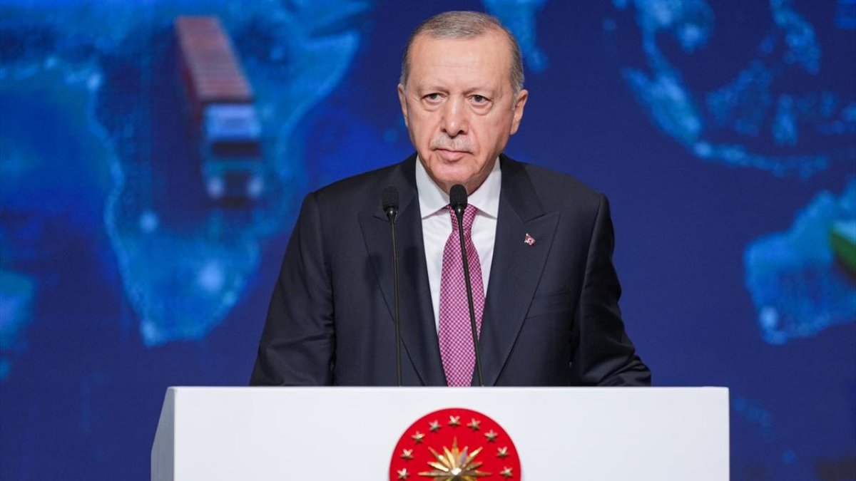 Cumhurbaşkanı Erdoğan: 2025 yılında Türkiye’nin ihracatında tarihi bir rekor kırdık