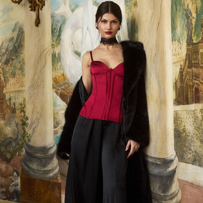 Going Out Tops Are Back, and Alice + Olivia's Founder Has Styling Tips