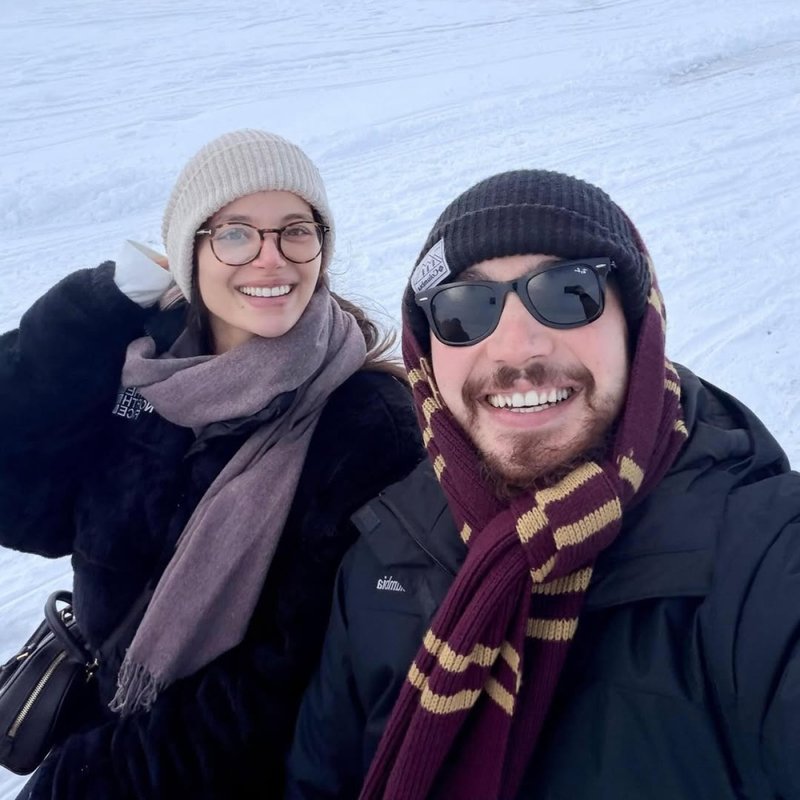 "Tanınmış çift Kars'ta tatil yapıyor"