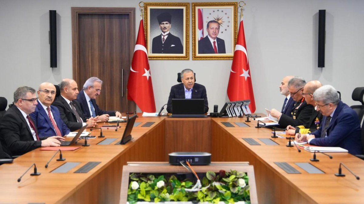 Ankara'da uyuşturucu suçlarıyla ilgili değerlendirme toplantısı yaşandırildi