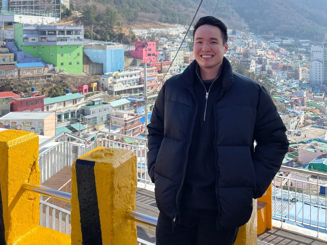 I quit investment banking and now run a startup. I: work just as much, but the hours feel totally different.