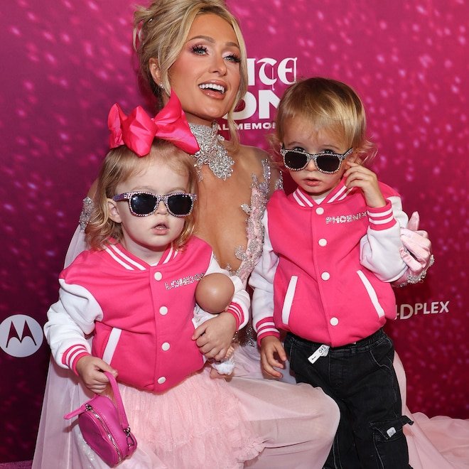 Paris Hilton, Çocukları Phoenix ve: London'ın "İkiz Gibi" Olduğunu Açıkladı
