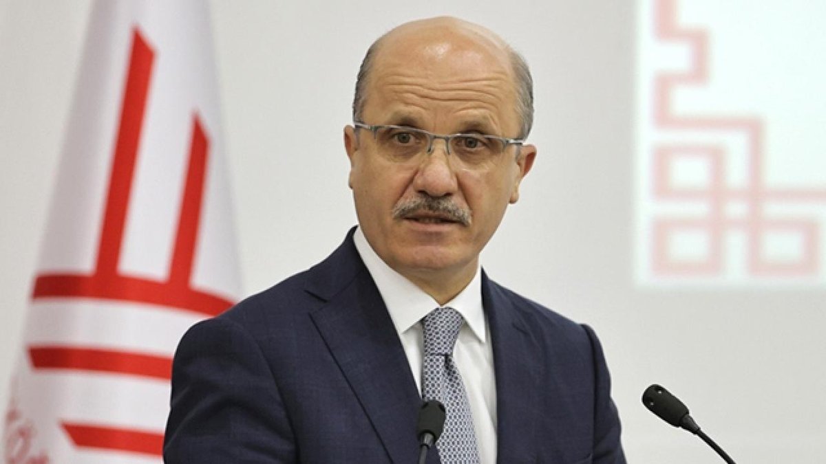 YÖK Başkanı Özvar: Vakıf üniversitelerinde kontenjan değişiklikleri oldurilecektir