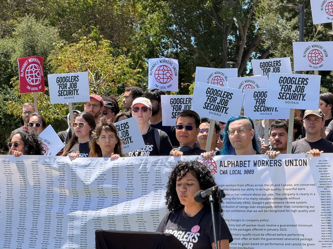 Google employees are organizing around a new concern: keeping their jobs