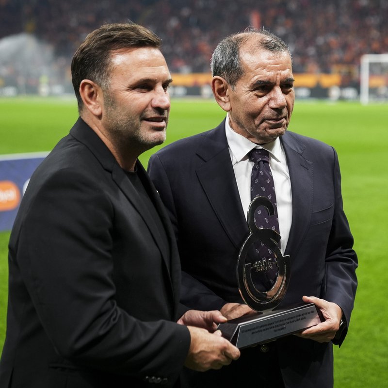 "Galatasaray, transfer çalışmalarında hız kesmeye karar verdi!"